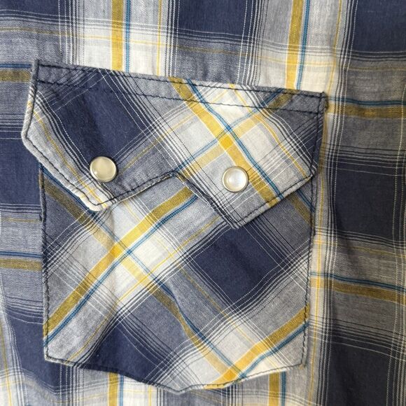 Wrangler VTG Men's Blue Long Sleeve Pearl Snap Western Rodeo Button-Up - Picture 3 of 7